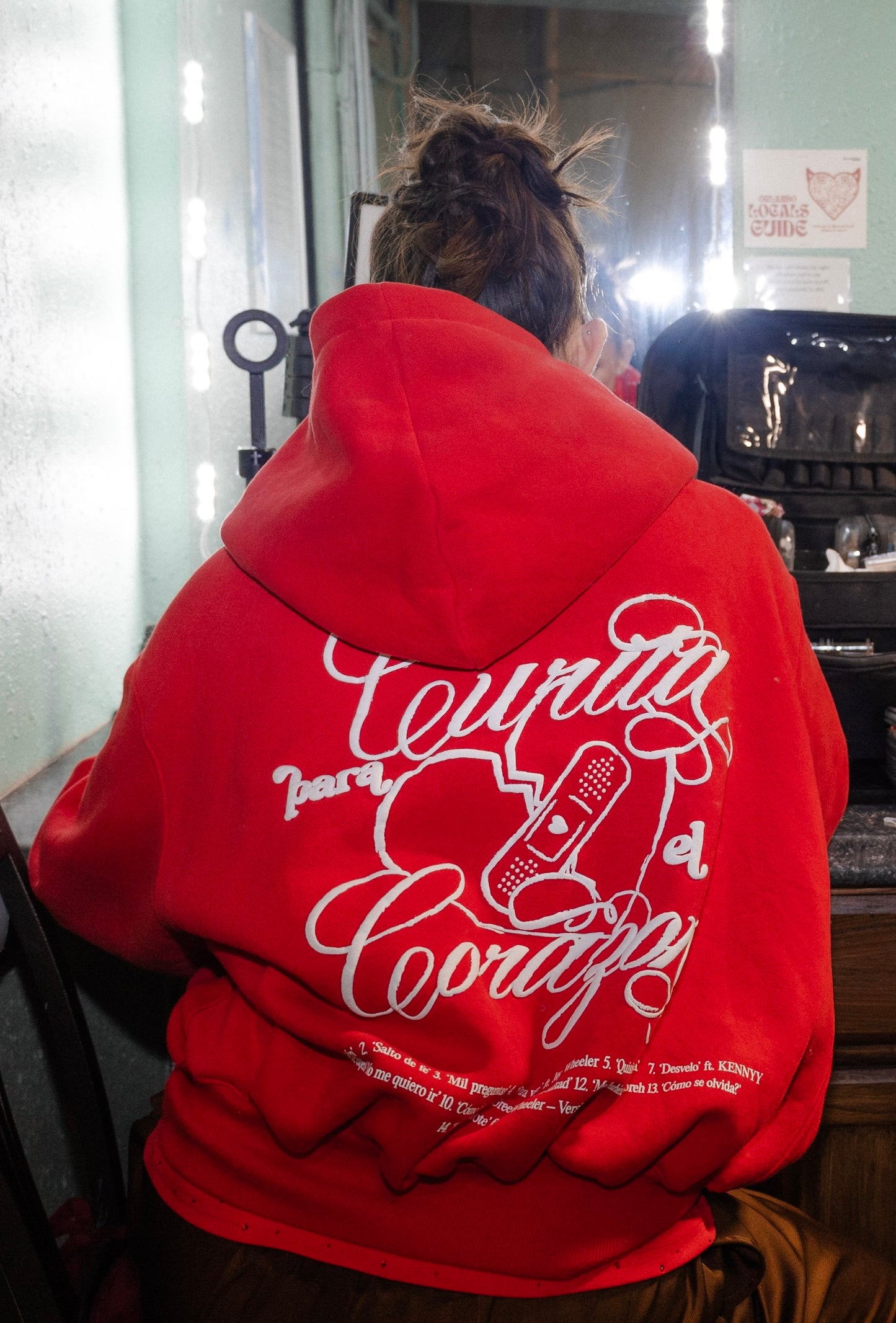 Curita Para El Corazon Hoodie (Red)